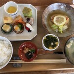 食堂カフェ ヒトトノ - ヒトトノごはん