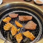焼肉 鶯谷園 - 
