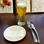 Bistroフルフル - 生ビール（ひと口飲みました）（２０１４年２月）