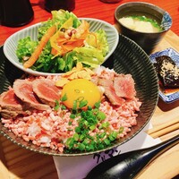 馬刺しと焼き鳥 グルマン三年坂 - 