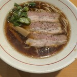 醤油と貝と麺 そして人と夢 - 中華そば