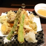 Sousaku Washoku Aoki - 野菜の天ぷら盛り合わせ1408円