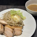 MEN do KIZARU - 鶏油炒飯プライマル。(200g)