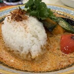 ミタケ・オアシン - 