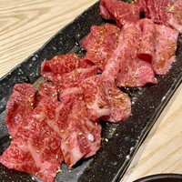 肉 希々 - 