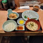 市場食堂 よし - ふぐ刺し定食