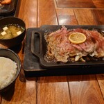 ステーキ&バー・ベブ - 