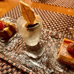 TANAKA - デセール