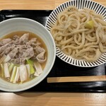 Sam Mai - つけうどん（950円）