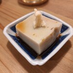 酒呑蕎食〆タグル - お通し　そば豆腐