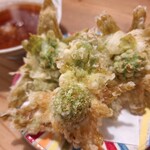 酒呑蕎食〆タグル - ふきのとうの天ぷら