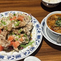 横浜中華街 重慶飯店 本館 - 