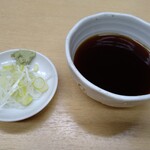 Sunaba - ツユと薬味