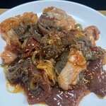 平壌苑 - ミックス(レバー、ホルモン、コブクロ、センマイ、ミノ)