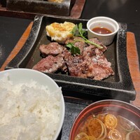 鉄板ダイニング 哲 -  鉄板ダイニング 哲 -