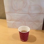 播磨屋本店 - 無料のカフェは無くなりましたが、買い物客はお茶、たくさん買ったらぜんざいがいただけます。