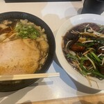 東珍康 - 尾道ラーメン中＋レバニラ炒め