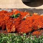 鳥焼き 鬼つね - 見た目ほど辛くないです