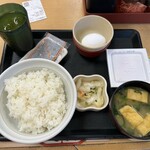 なか卯 - こだわり卵の納豆朝食（大盛り）