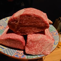 中目黒焼肉 登牛門 - メインの肉