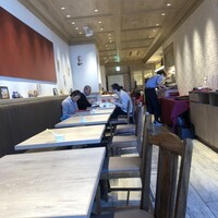 ゴドノフ東京 丸ビル店 - 