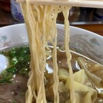 豚豚 - ワンタン麺