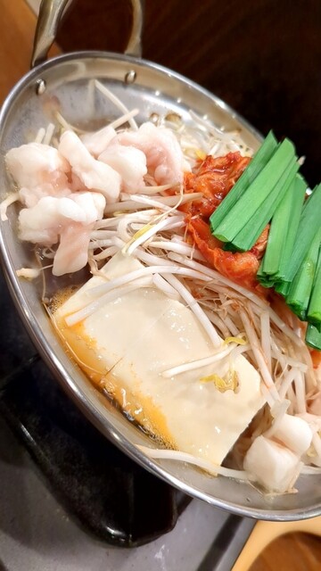 動物園前もつ鍋屋 - 動物園前/もつ鍋 | 食べログ