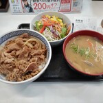 吉野家 - 牛丼(並)つゆだく 468円、生野菜サラダ・とん汁セット 338円 ♪