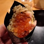 湯島天神下 すし初 - とろたく巻き