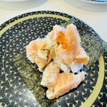 Hama sushi - 山盛り炙りとろサーモンつつみ