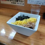 東筑軒 - ミニかしわ飯