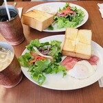 上島珈琲店 - モーニングセット、ベーコンエッグバタートースト