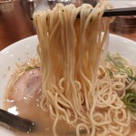 239981281 - 中細のストレート麺