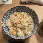 Kushiage Rokkakutei - 土鍋は桜海老と筍