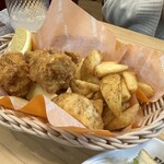 コメダ珈琲店 - ポテチキンバスケット