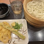 丸亀製麺 武蔵府中ル・シーニュ店 - 