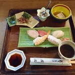 Iwamatsu - お昼の定食 四品