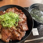 カルビ丼とスン豆腐専門店 韓丼 - 