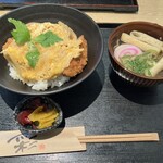 昭月 - カツとじ＋温蕎麦ミニ