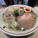 キング製麺 - 山椒ラーメン全部入りUP