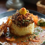 Electric Beans Cafe 豆電球 & Spice Curry Delico - 