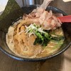 麺や つか田