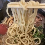 麺や つか田 - 麺リフト