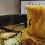 Ra-Men Semmonten Kurumi - 麺リフ。