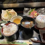 魚房 - お刺身定食