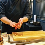 鮨 無垢/鮨 白銀 - 