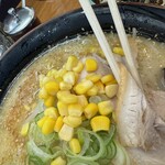 たけ屋 - 濃くみそラーメン880円