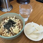 たけ屋 - チャーシュー丼280円