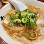 元祖熟成細麺　香来 - チャーシュー薄くて美味しくてここのは好き！