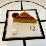 クイントカント - トルタカプレーゼ